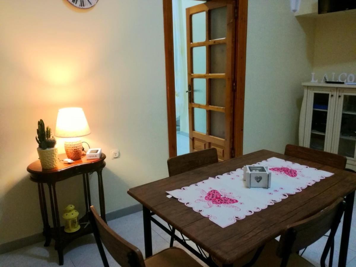 L 'Alcova Holidays Home Centro Storico Ceglie Messapica Exterior foto