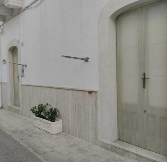 L 'Alcova Holidays Home Centro Storico Ceglie Messapica Exterior foto